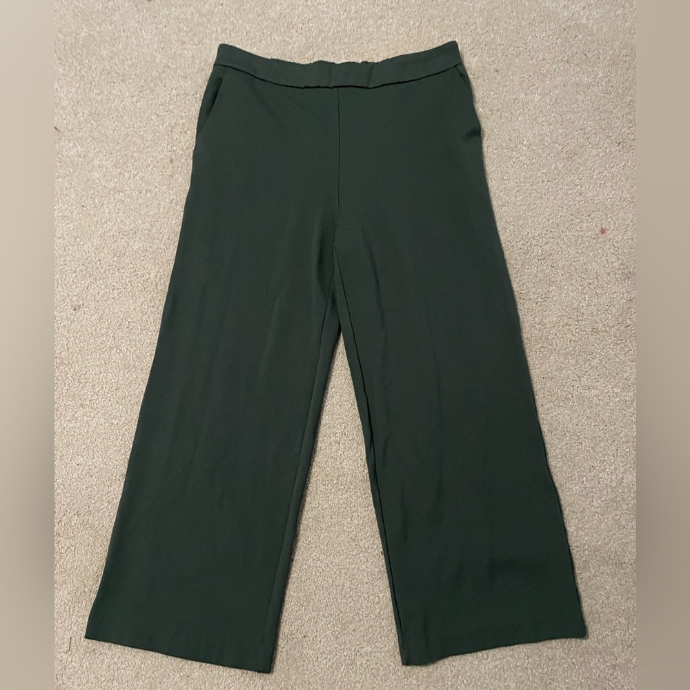Green Wide Leg Cropped Pants
